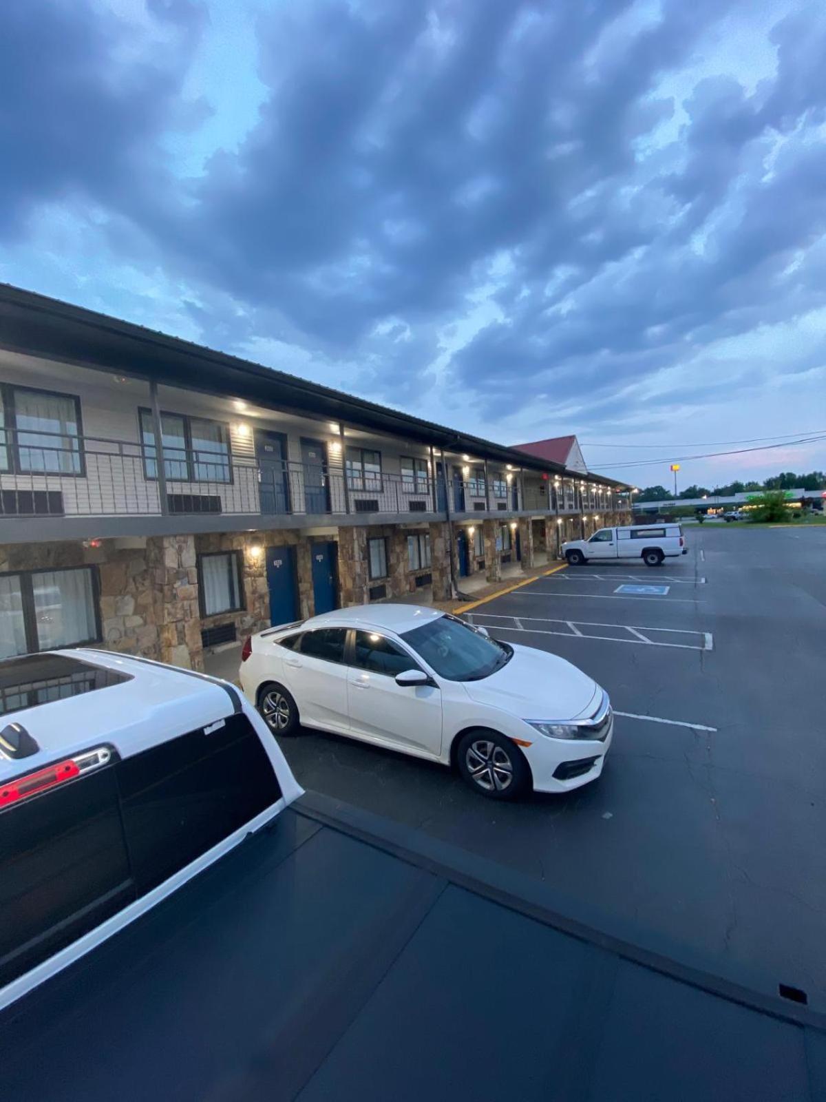 Motel 6 Manchester Tn Exterior photo