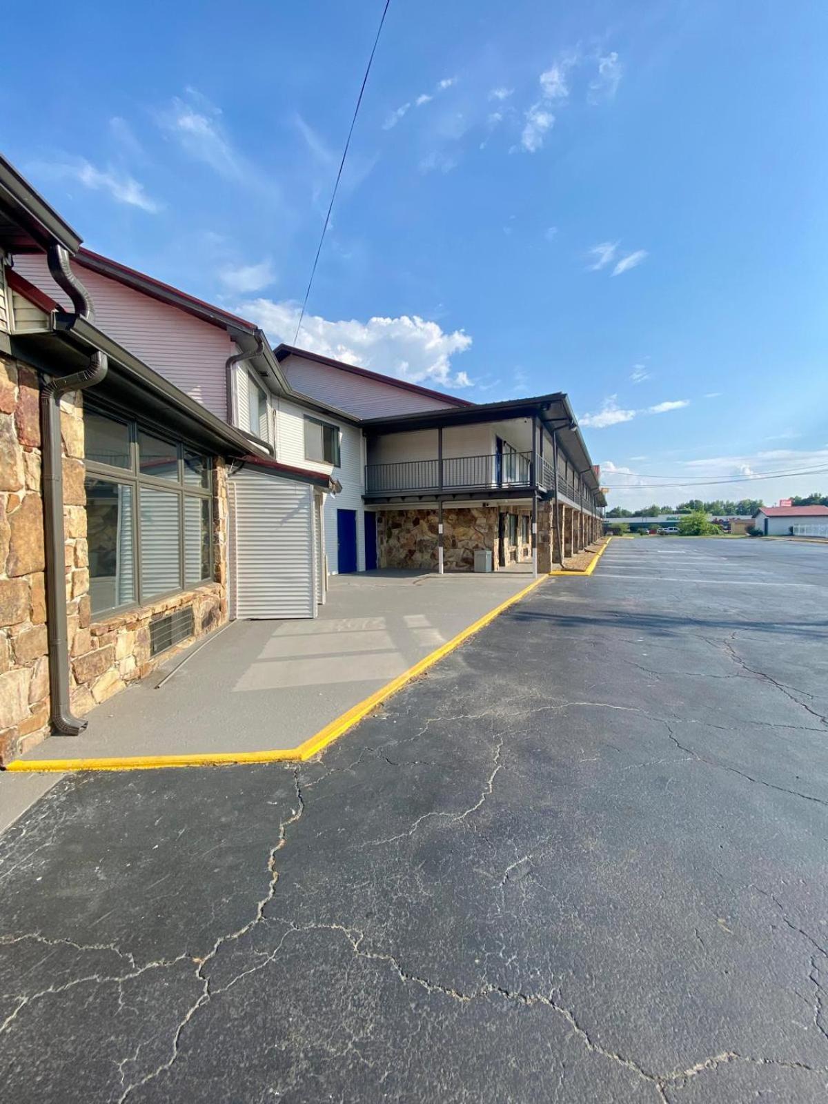 Motel 6 Manchester Tn Exterior photo