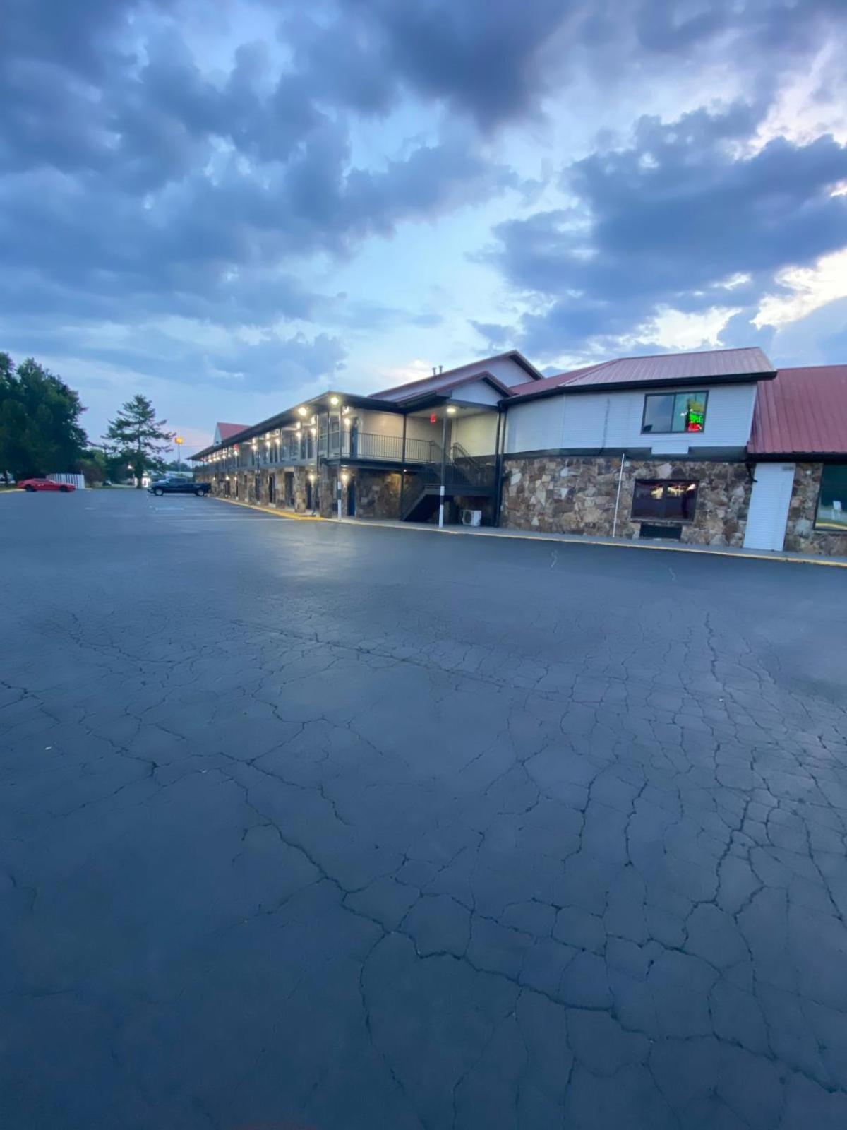 Motel 6 Manchester Tn Exterior photo